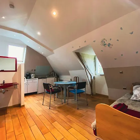 La Maison De Camille Salles-la-Source